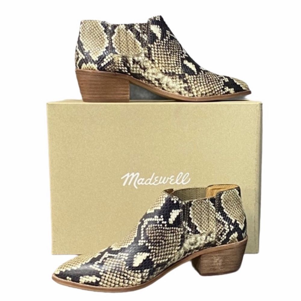 Madewell Sonia Snakeskin Low Leather Snakeskin Chelsea Boot